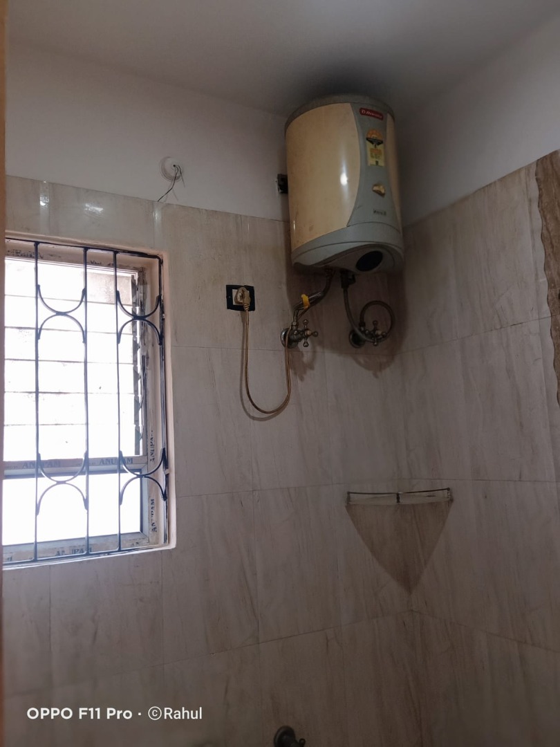 Semi Furnished 3bhk in Beltola, Guwahati, Assam, India for Rent